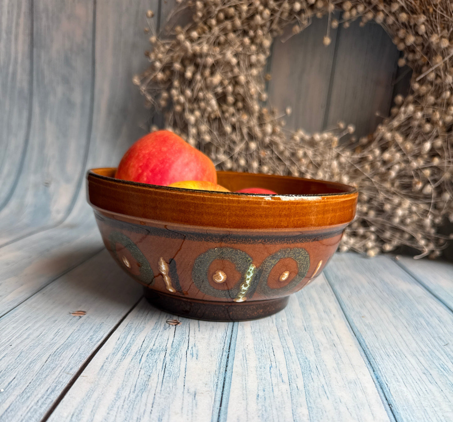 Studio Pottery Slip Glaze Mid Century Bowl / Retro Style Dish