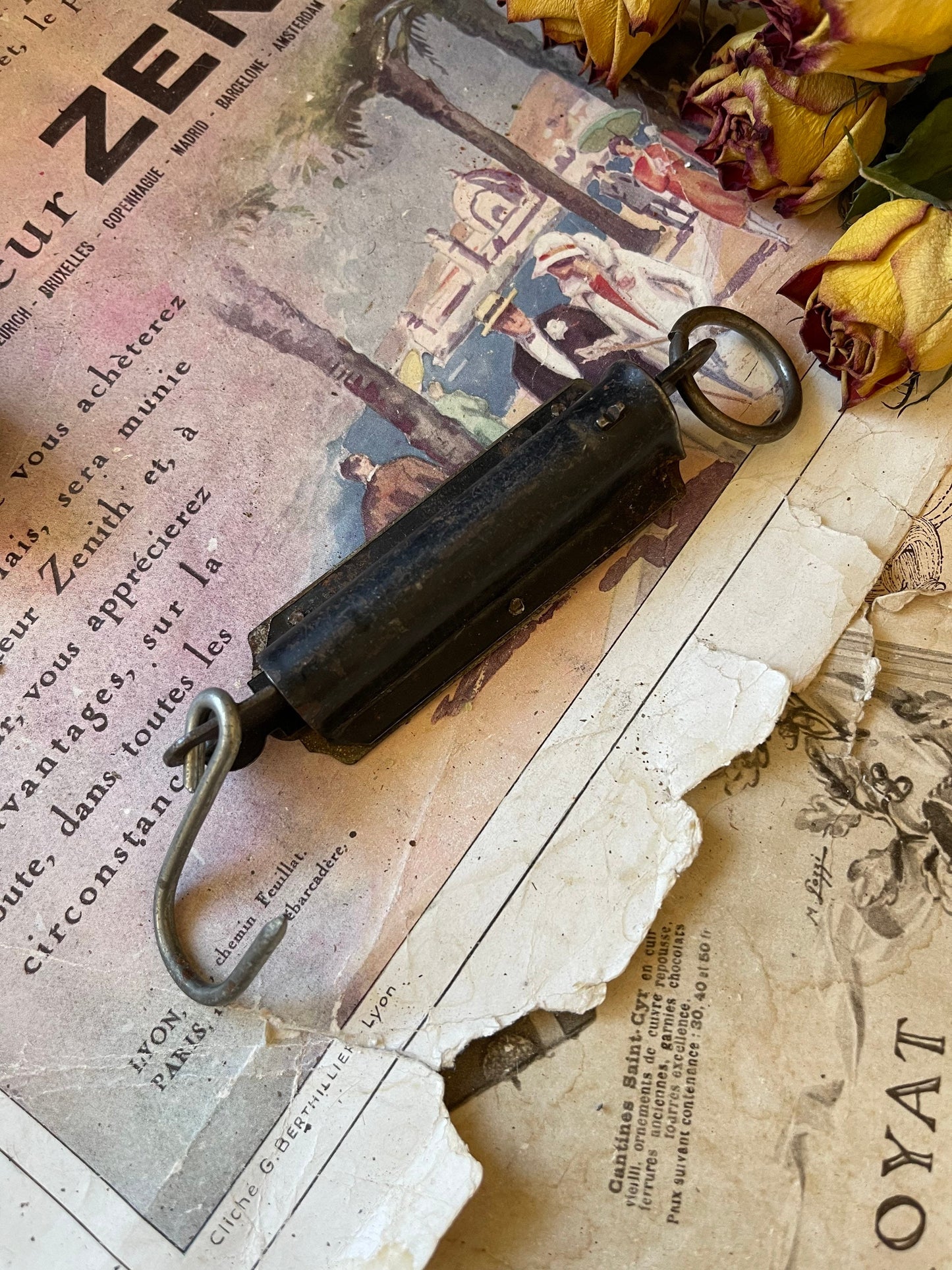Vintage Pocket Balance