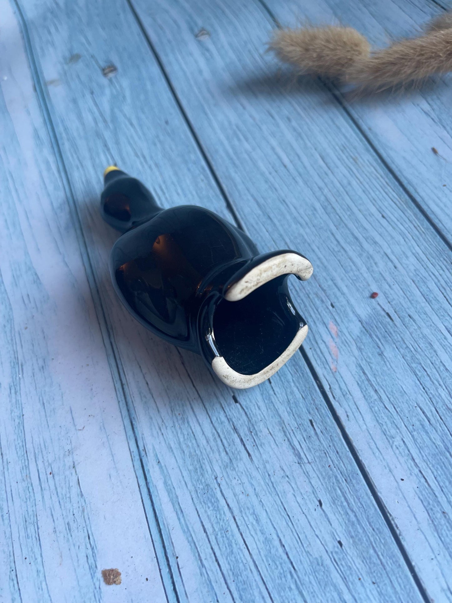 Blackbird Ceramic Pie Funnel or Pie Chimney
