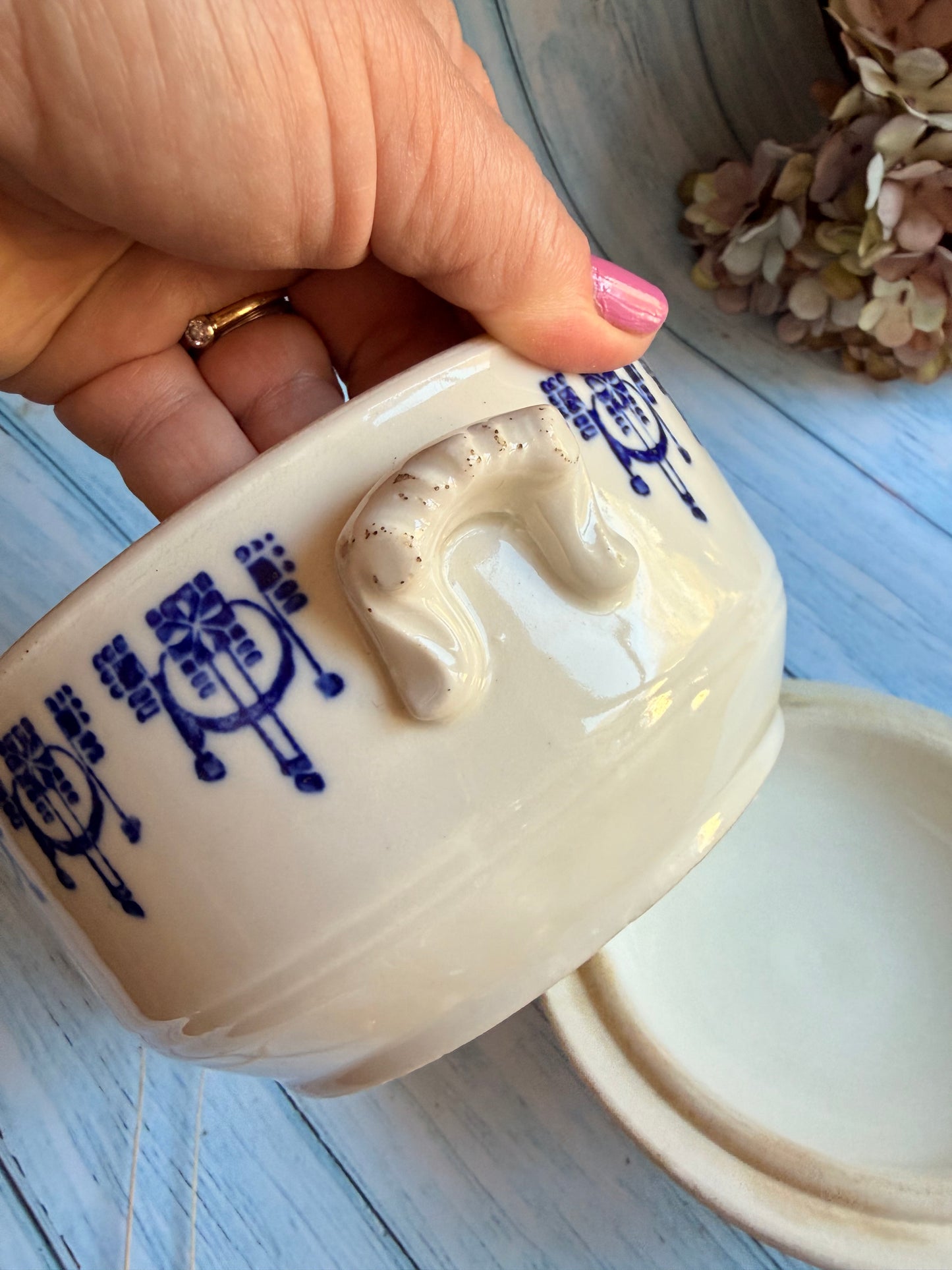 Small Antique French St Uze Soupier with Lid - Blue and White Transferware