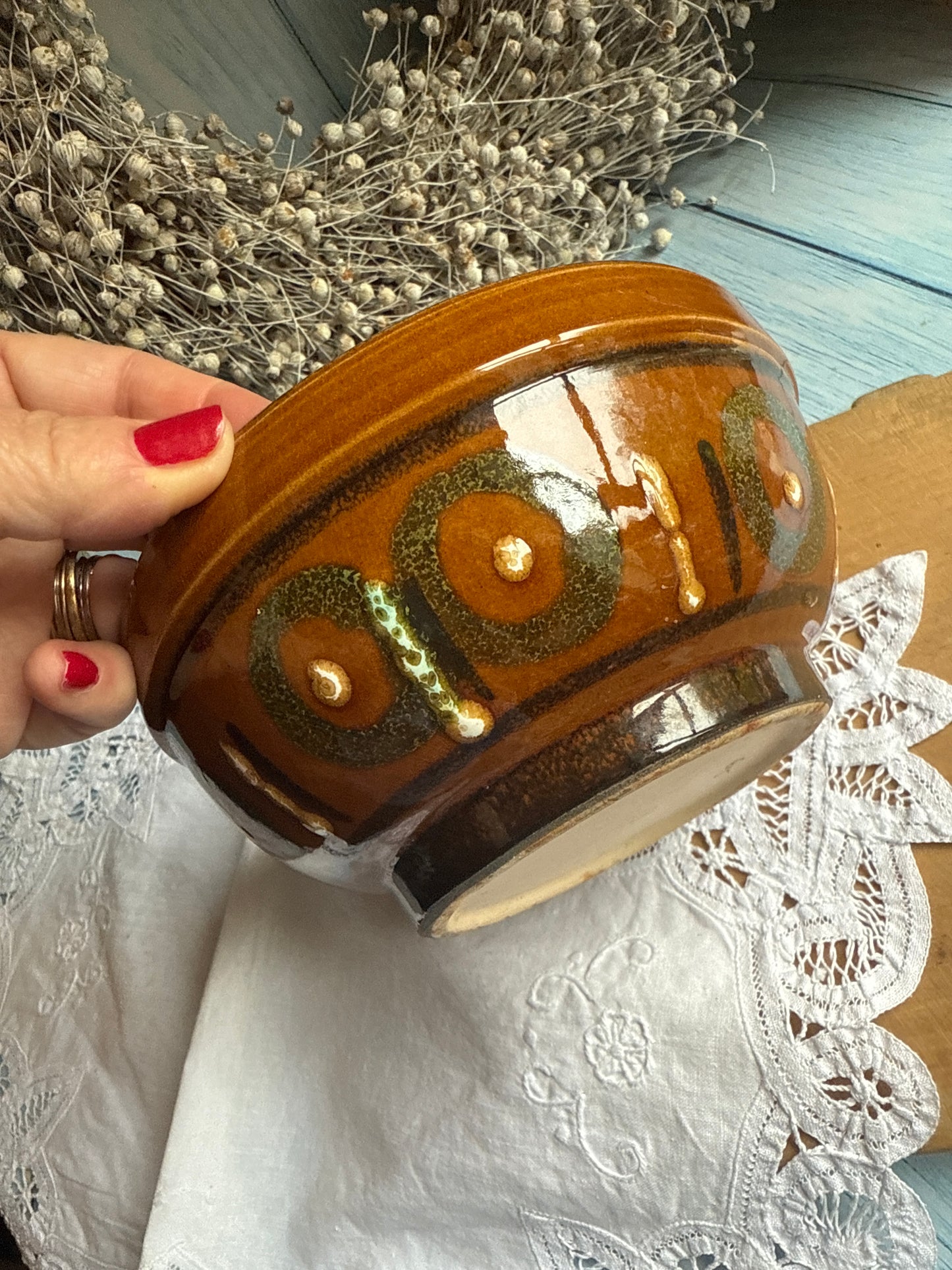 Studio Pottery Slip Glaze Mid Century Bowl / Retro Style Dish