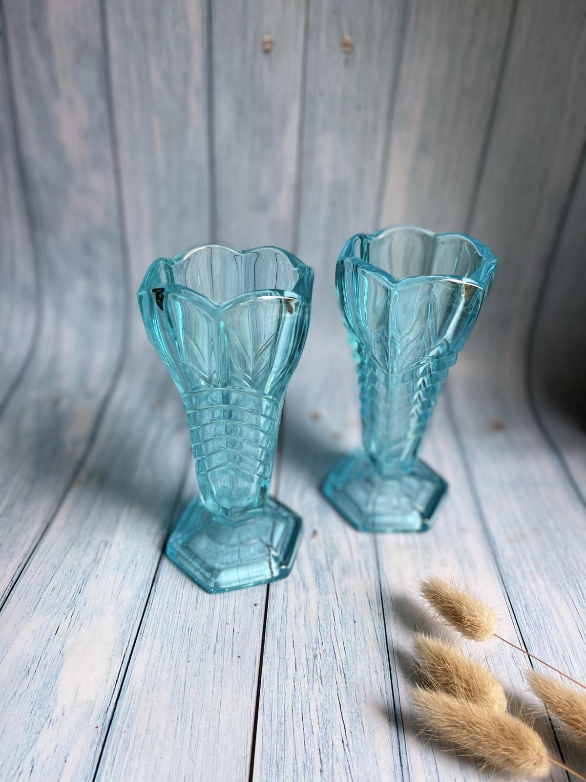 Pair of Art Deco 1930s Davidson Turquoise Blue Glass Sundae Glasses – Hexagonal Shape