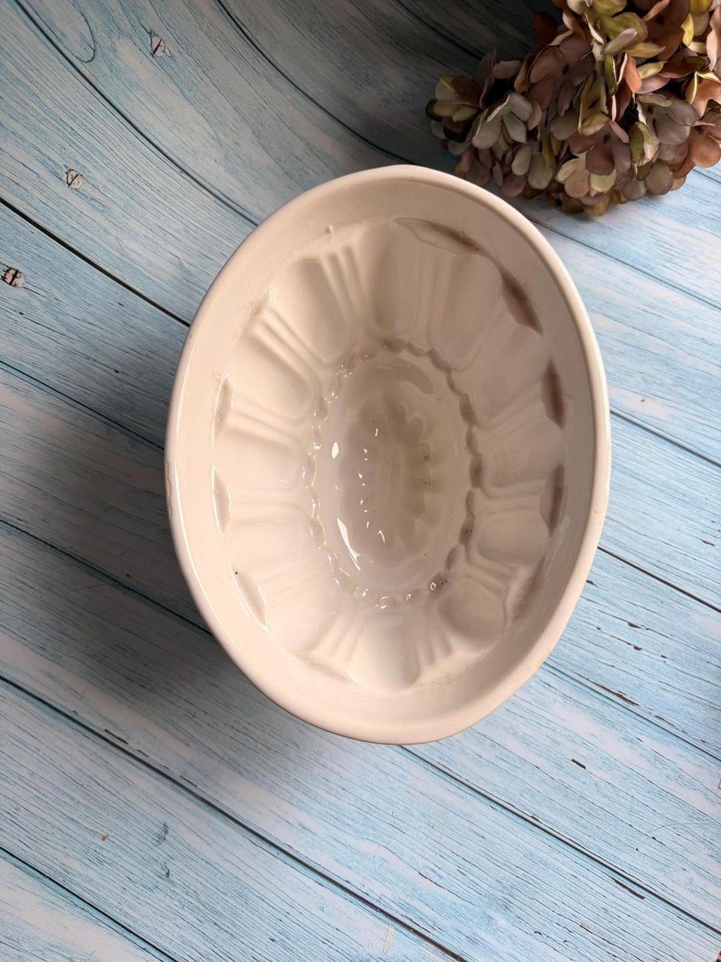 Vintage 1960s/1970s White Ironstone T G Green Jelly Mould / Jello Mold