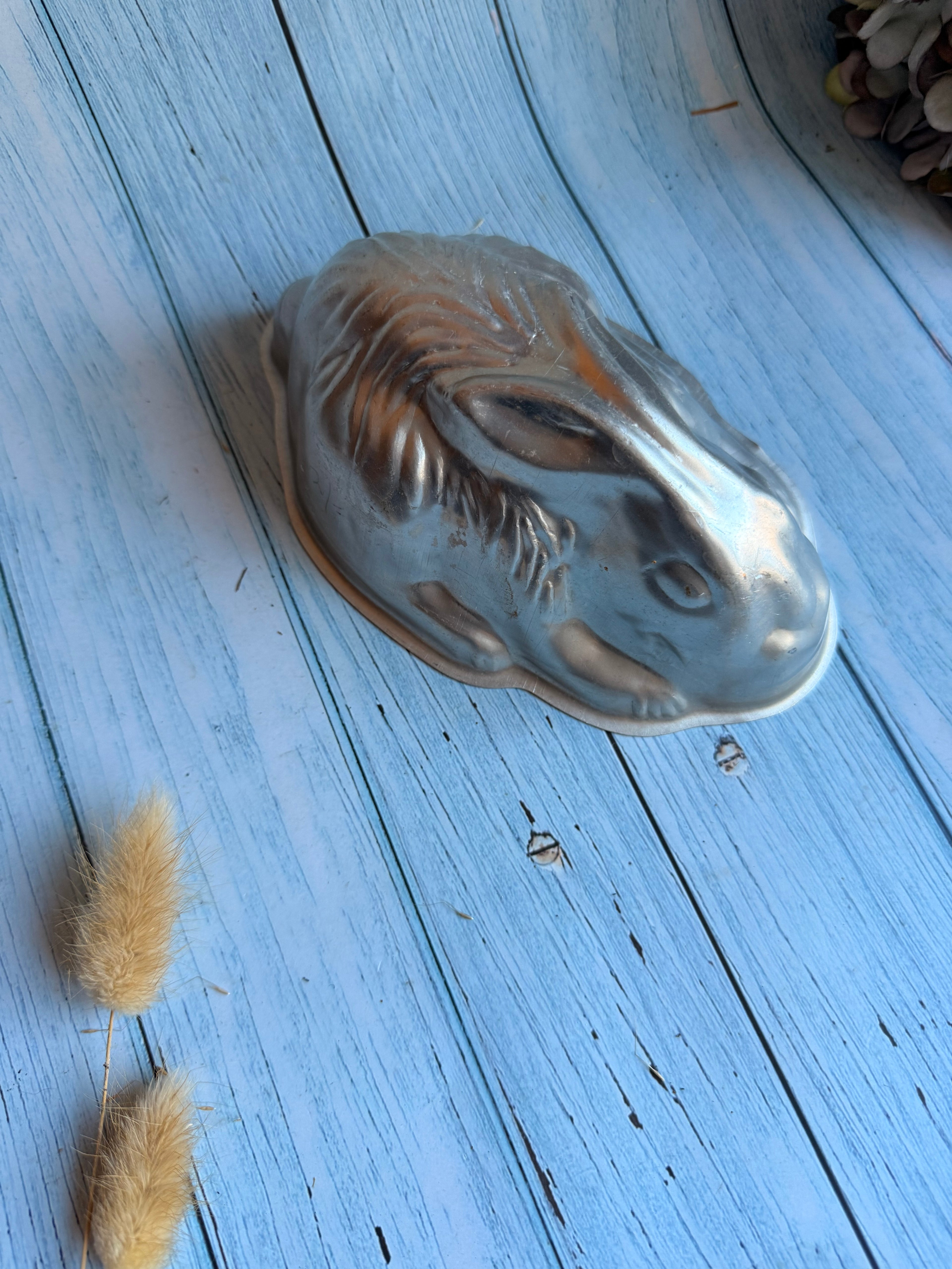 Vintage Aluminium Rabbit Bunny Jelly Mould
