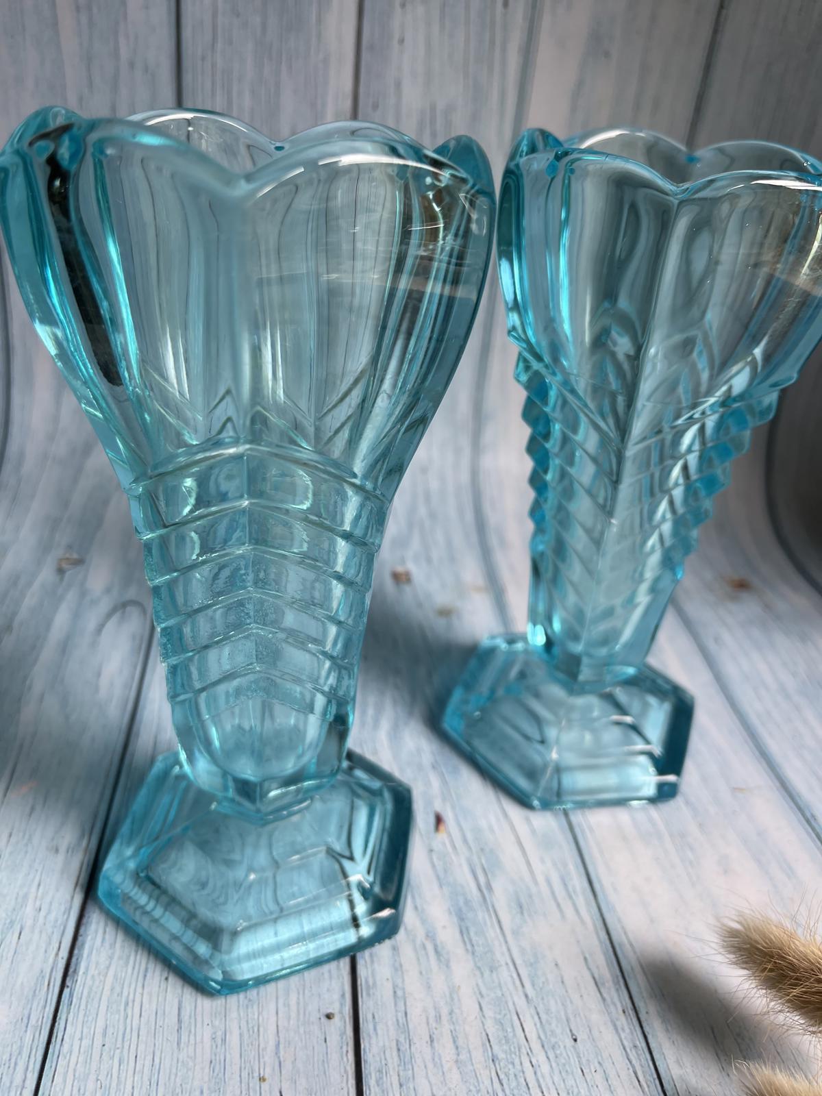 Pair of Art Deco 1930s Davidson Turquoise Blue Glass Sundae Glasses – Hexagonal Shape
