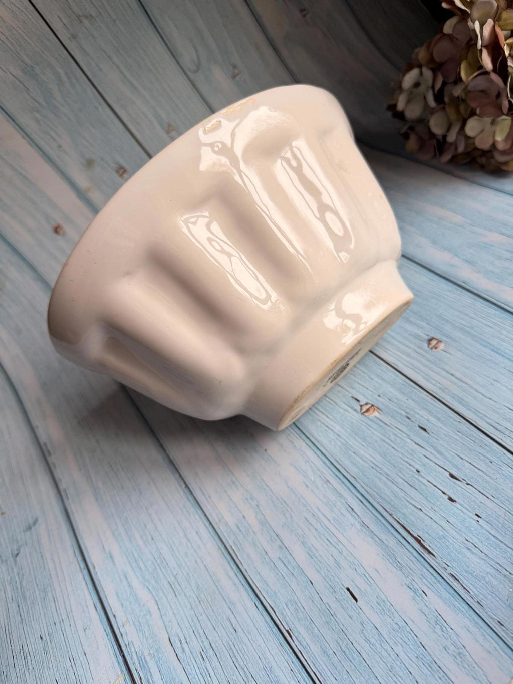 Vintage 1960s/1970s White Ironstone T G Green Jelly Mould / Jello Mold