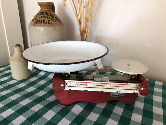 Mid-Century Beam Balance Kitchen Weighing Scales with Enamel Dish