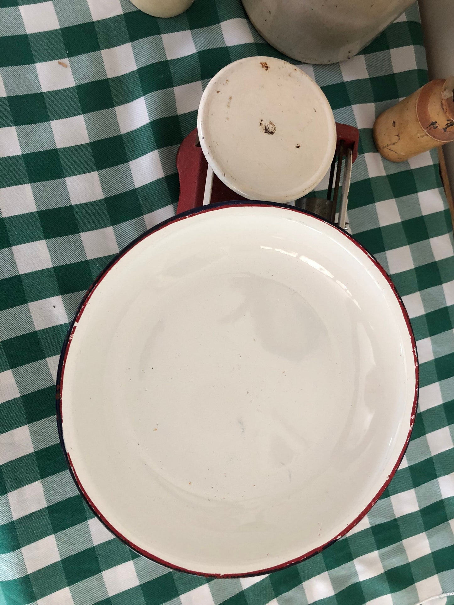 Mid-Century Beam Balance Kitchen Weighing Scales with Enamel Dish