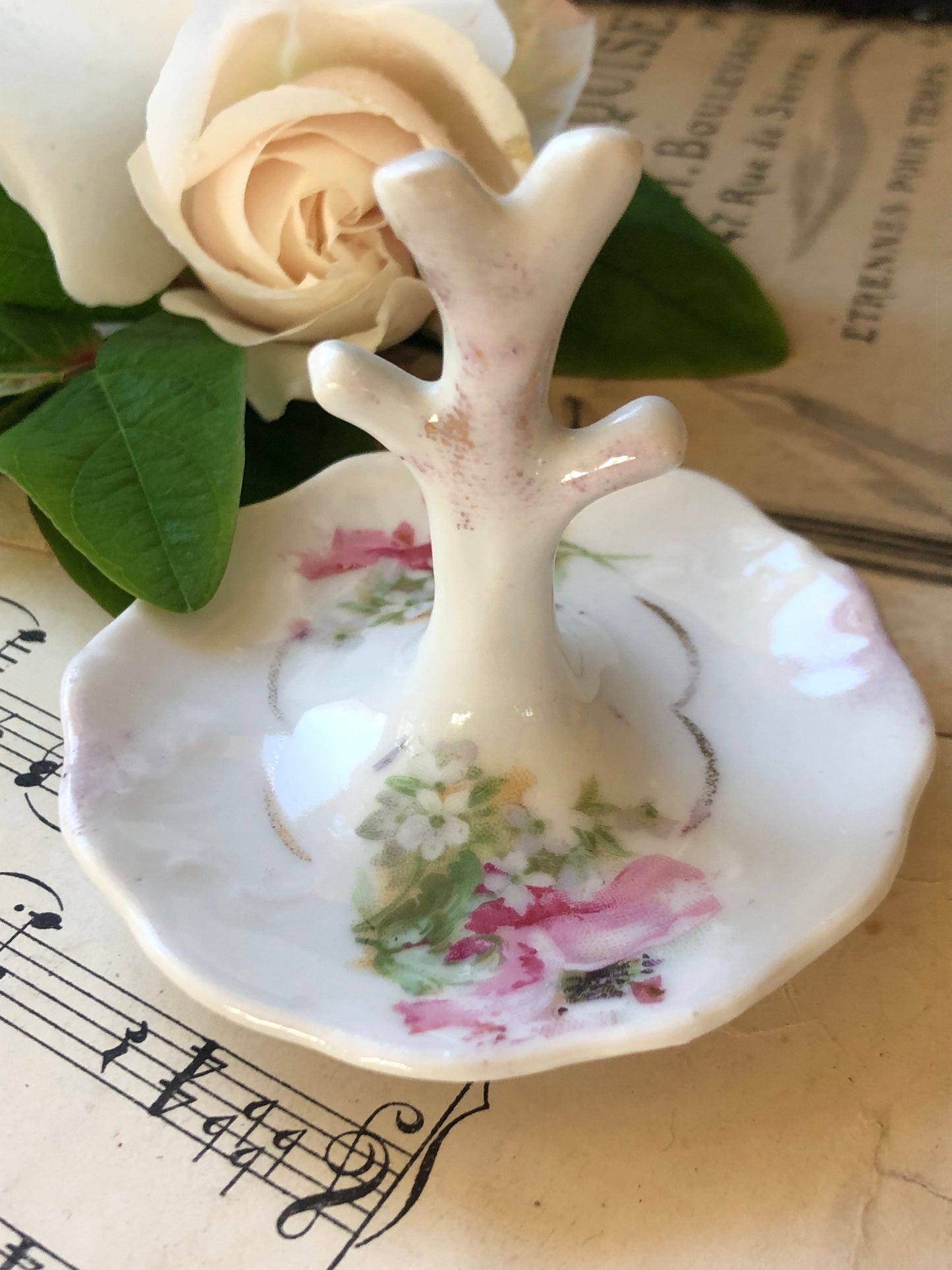 Vintage Bone China Traditional Kitsch Ring Tree with Floral Design Pattern