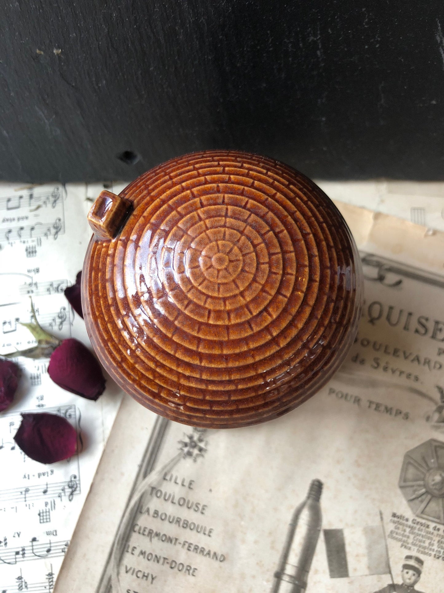 Vintage Wedgwood Etruria Round House Collectible Money Box