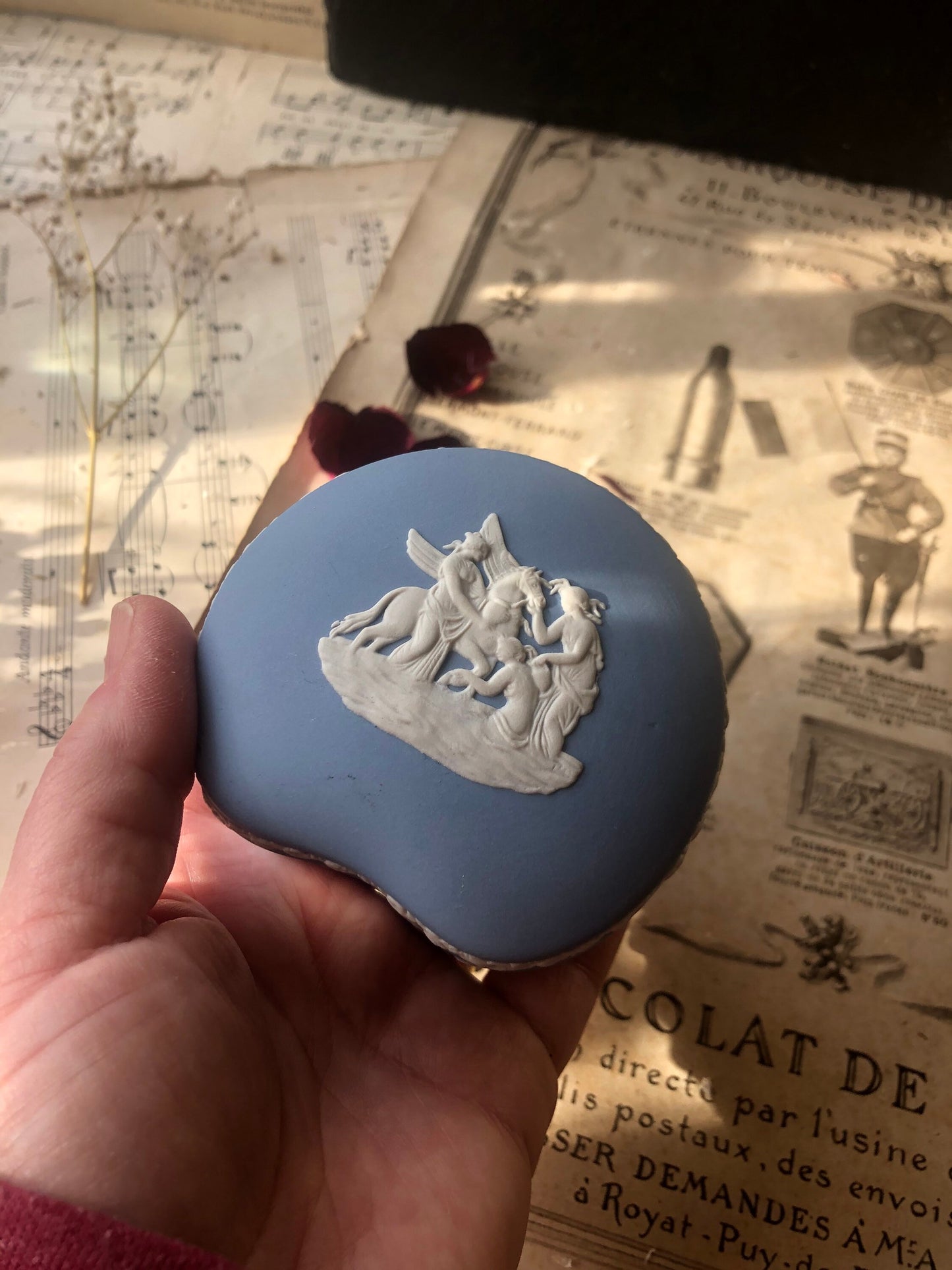 Wedgwood Pale Blue Jasperware Trinket Box: Neo Classical Cherub Design