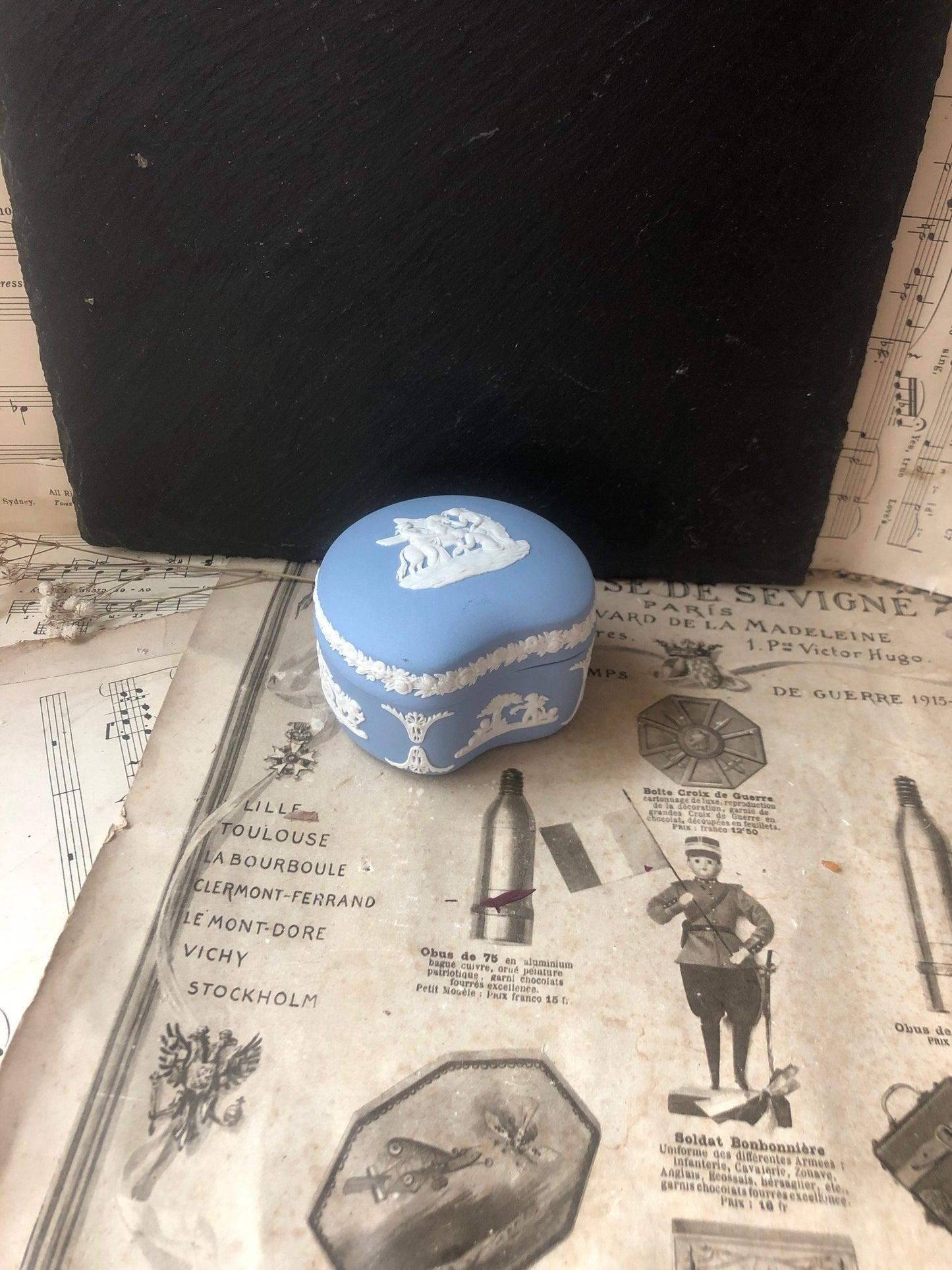 Wedgwood Pale Blue Jasperware Trinket Box: Neo Classical Cherub Design