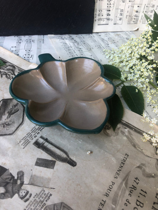 Vintage Denby Stoneware Leaf Dish / Trinket Dish / Coin Tray / Made in England / Rare Item