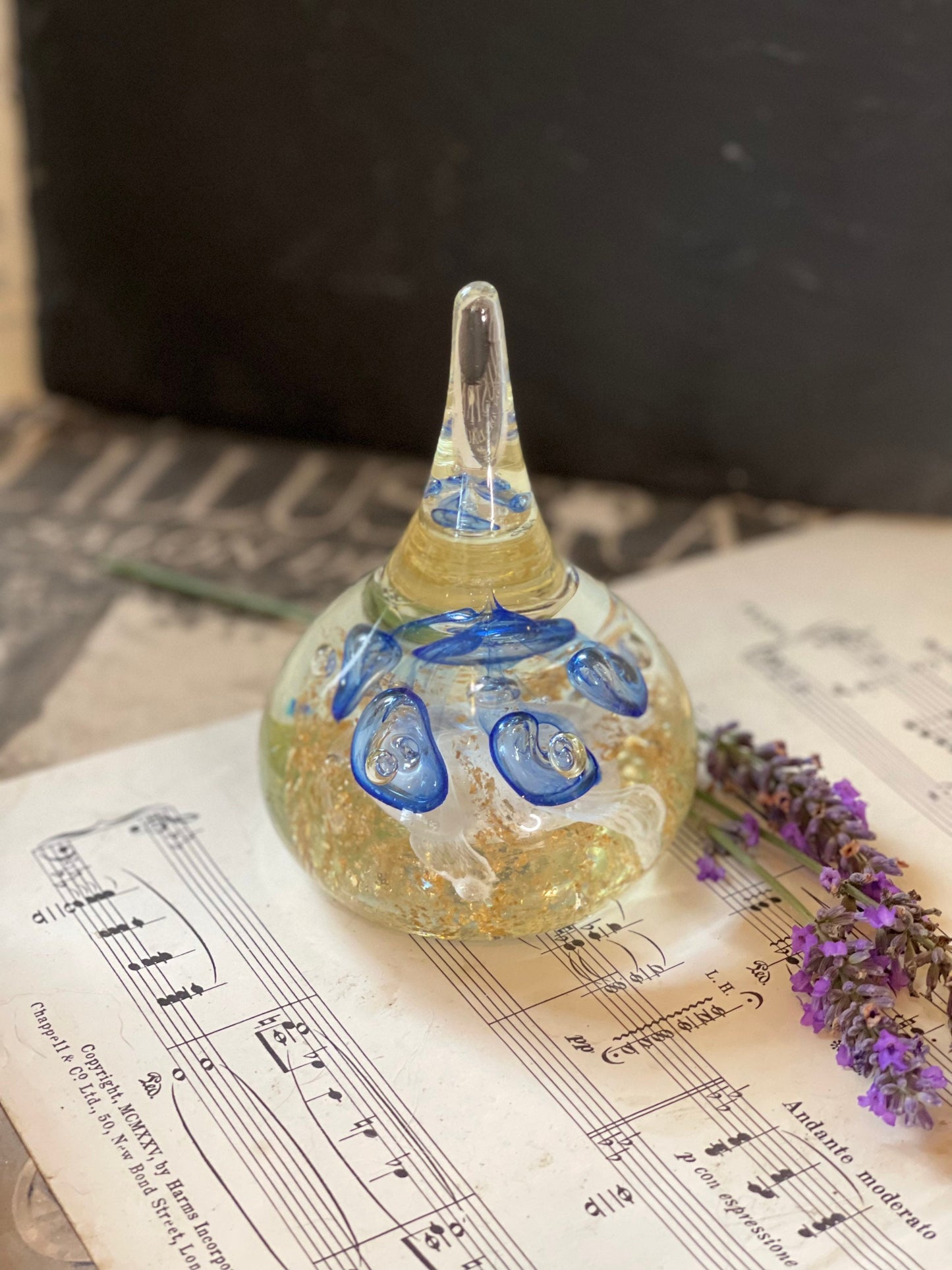 Teardrop Shape Glass Paperweight