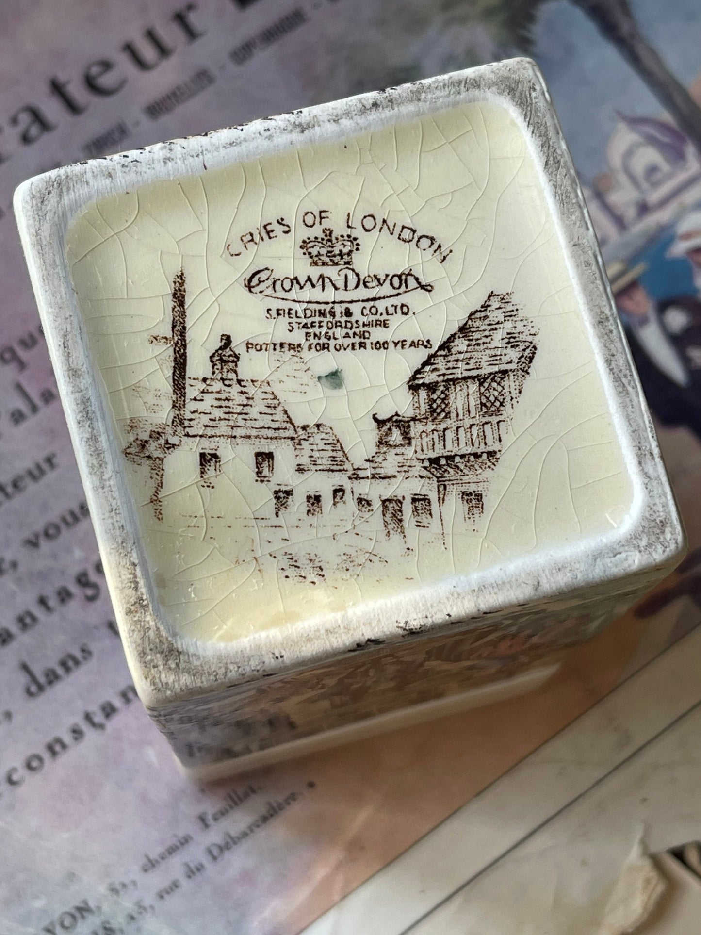 Crown Devon Cries Of London Tea Caddy / Storage Pot With Lid / Canister / S Fielding Staffordshire / Fieldings / Victorian Scene