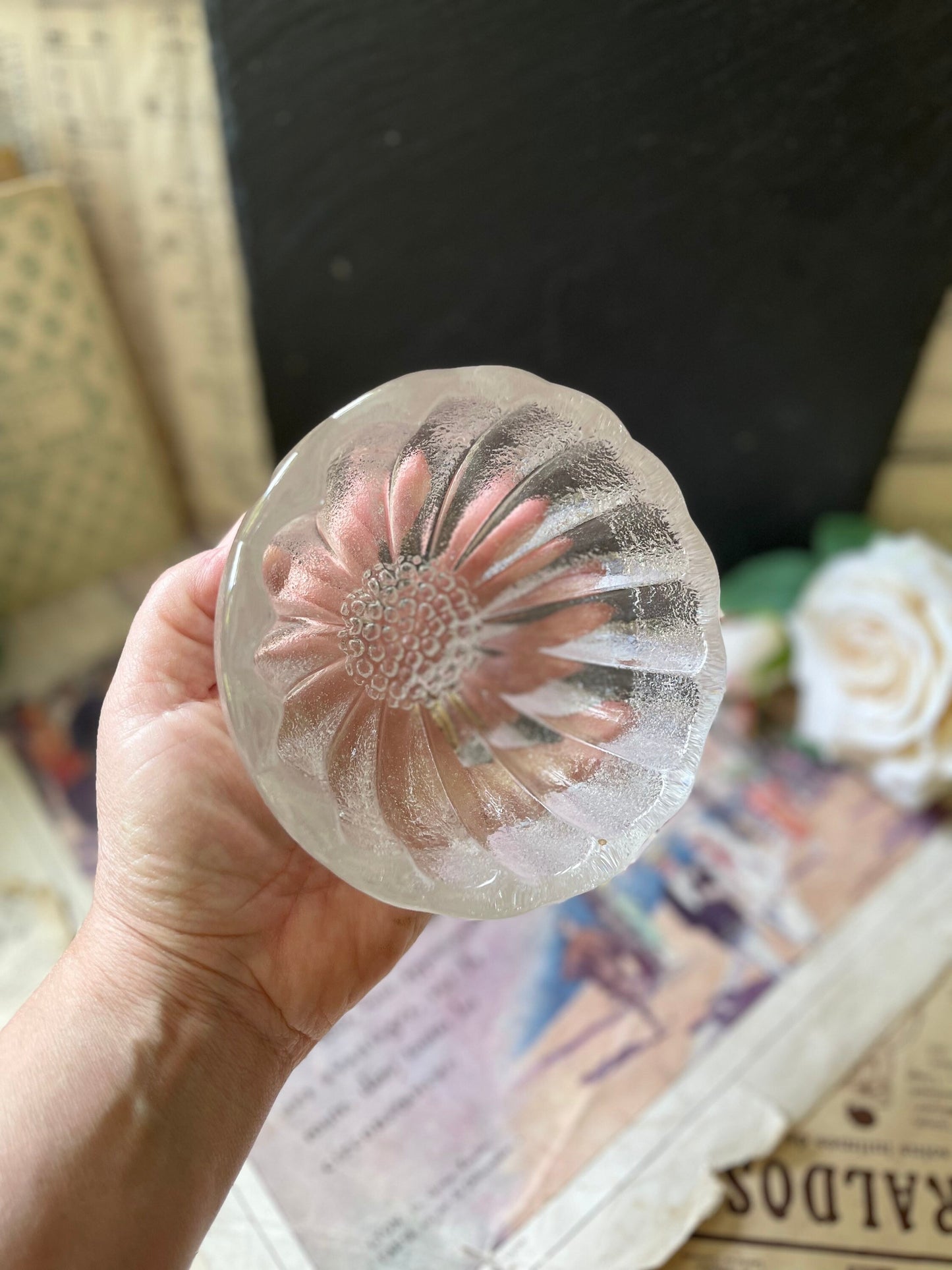 Very Pretty Pressed Crystal Glass Flower Bowl