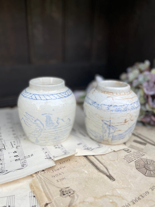 Antique Chinese Ginger or Spice Jar / 19th Century Blue and White Ironstone Pottery Ginger Jar / Chinoiserie Decor, / Oriental Scenes