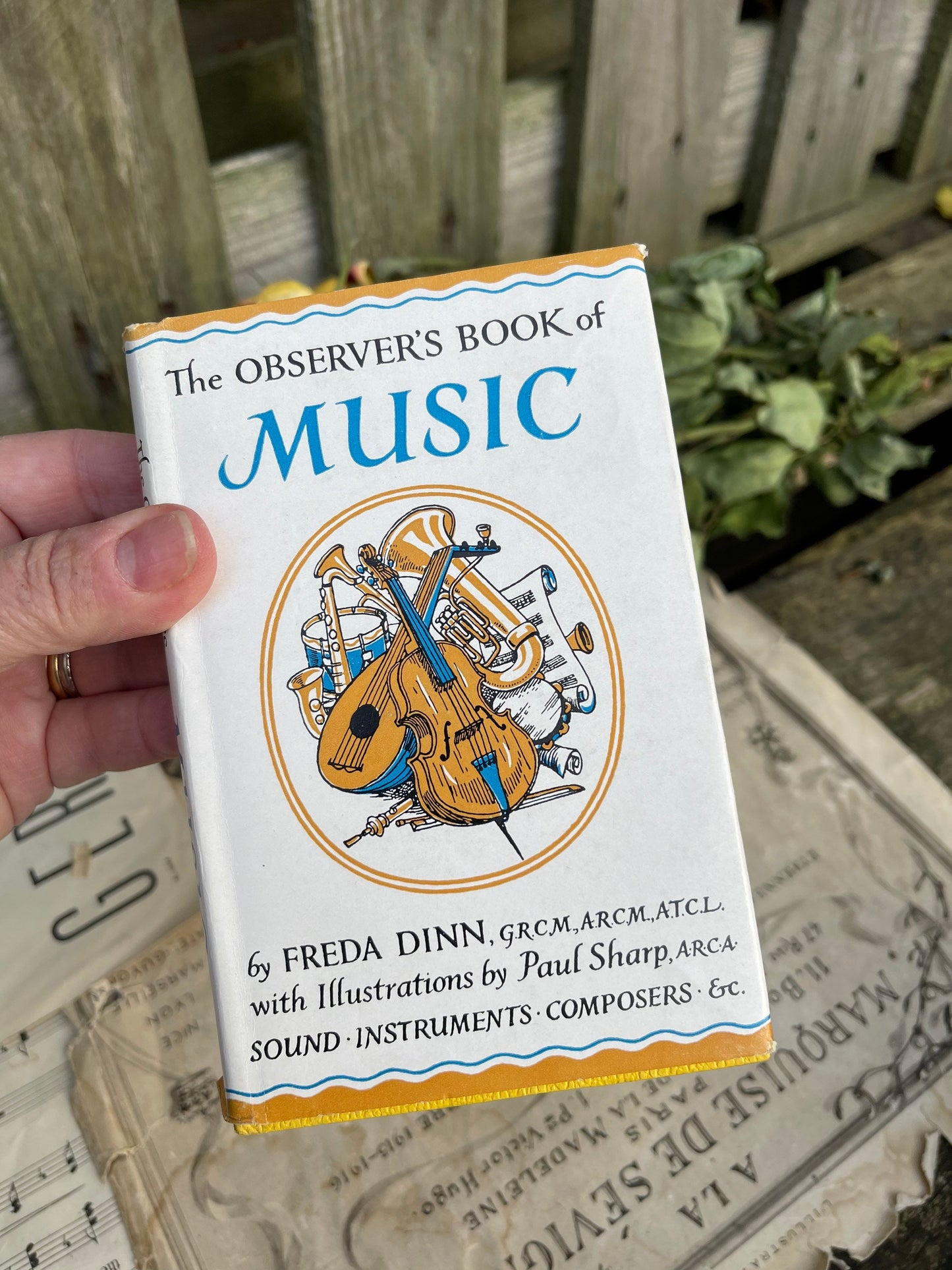 Vintage Observer Guides - Music, Trees, Freshwater Fish, Cats, Wild Flowers