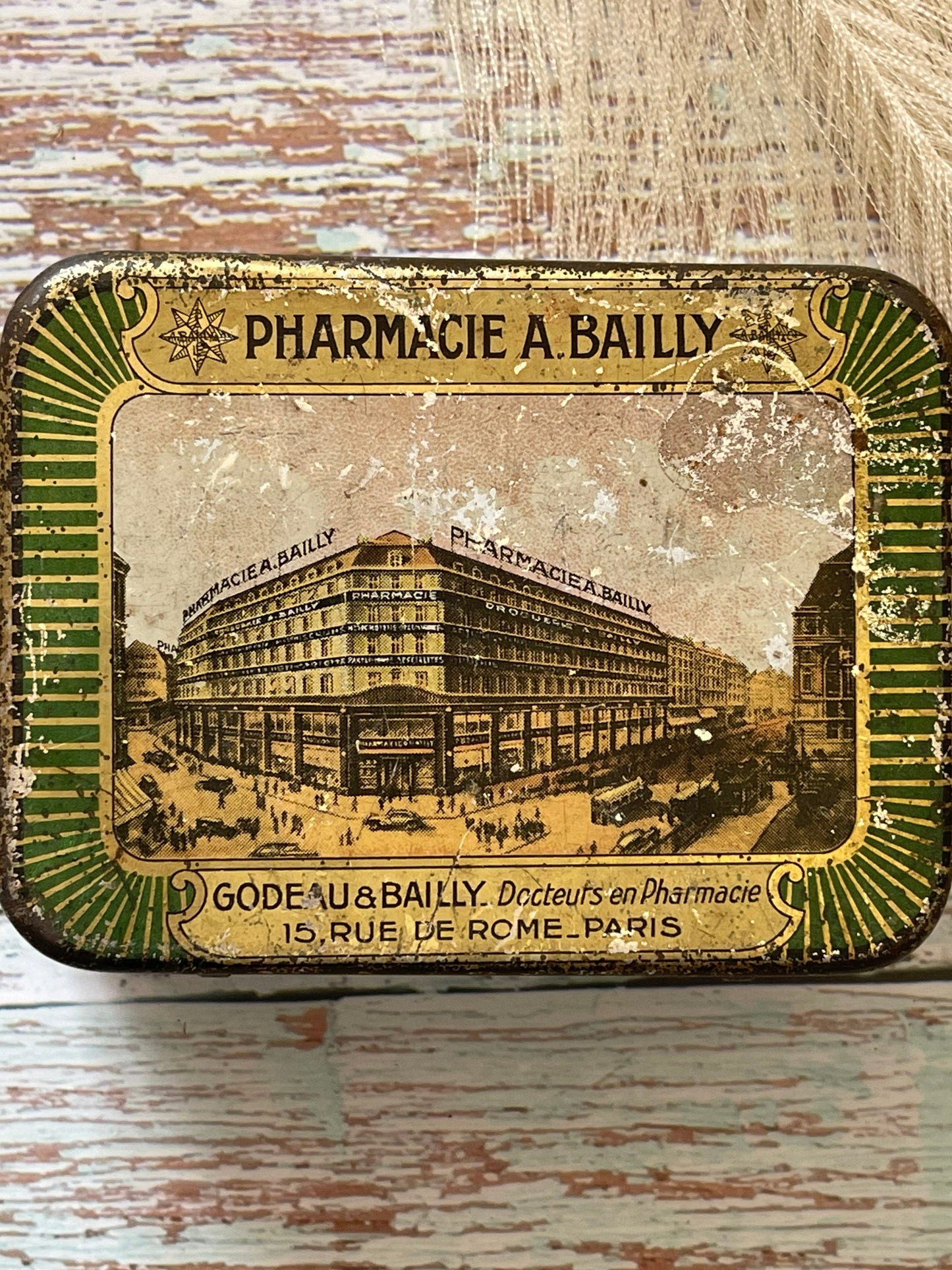 Antique French Pharmacie a Bailly Suppositoires Tin / Vintage French Medicine Tin / Green Advertising Box / Pharmacy Godeau & Bailly Paris