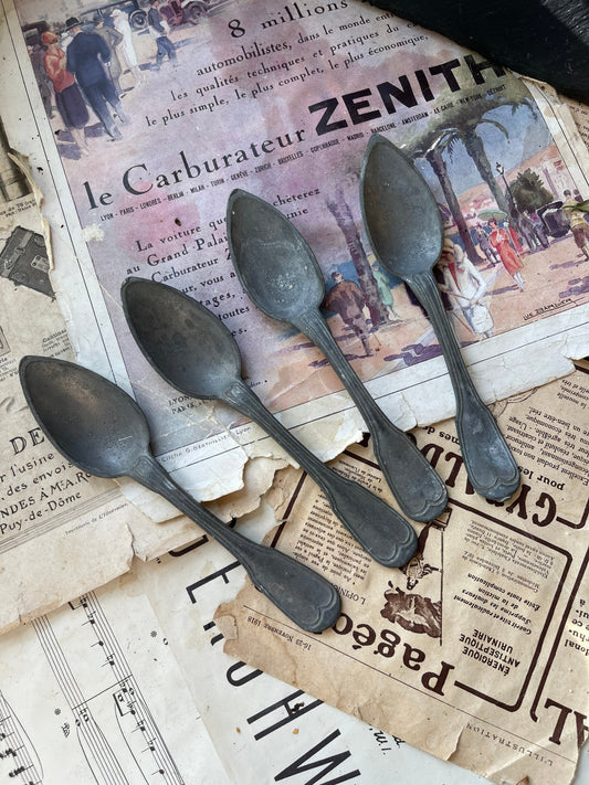 Set of Four Antique 18th/19th Century French Pewter Spoons / Fiddle Shape / Cuillères à Ragoût