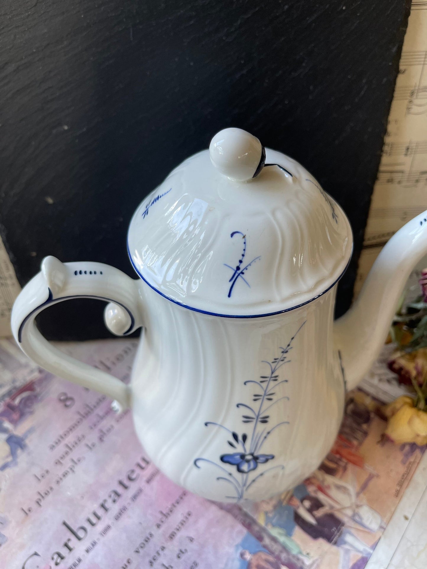 Villeroy and Boch Vieux Luxembourg / Old Luxembourg Porcelain Coffee Pot / Blue and White