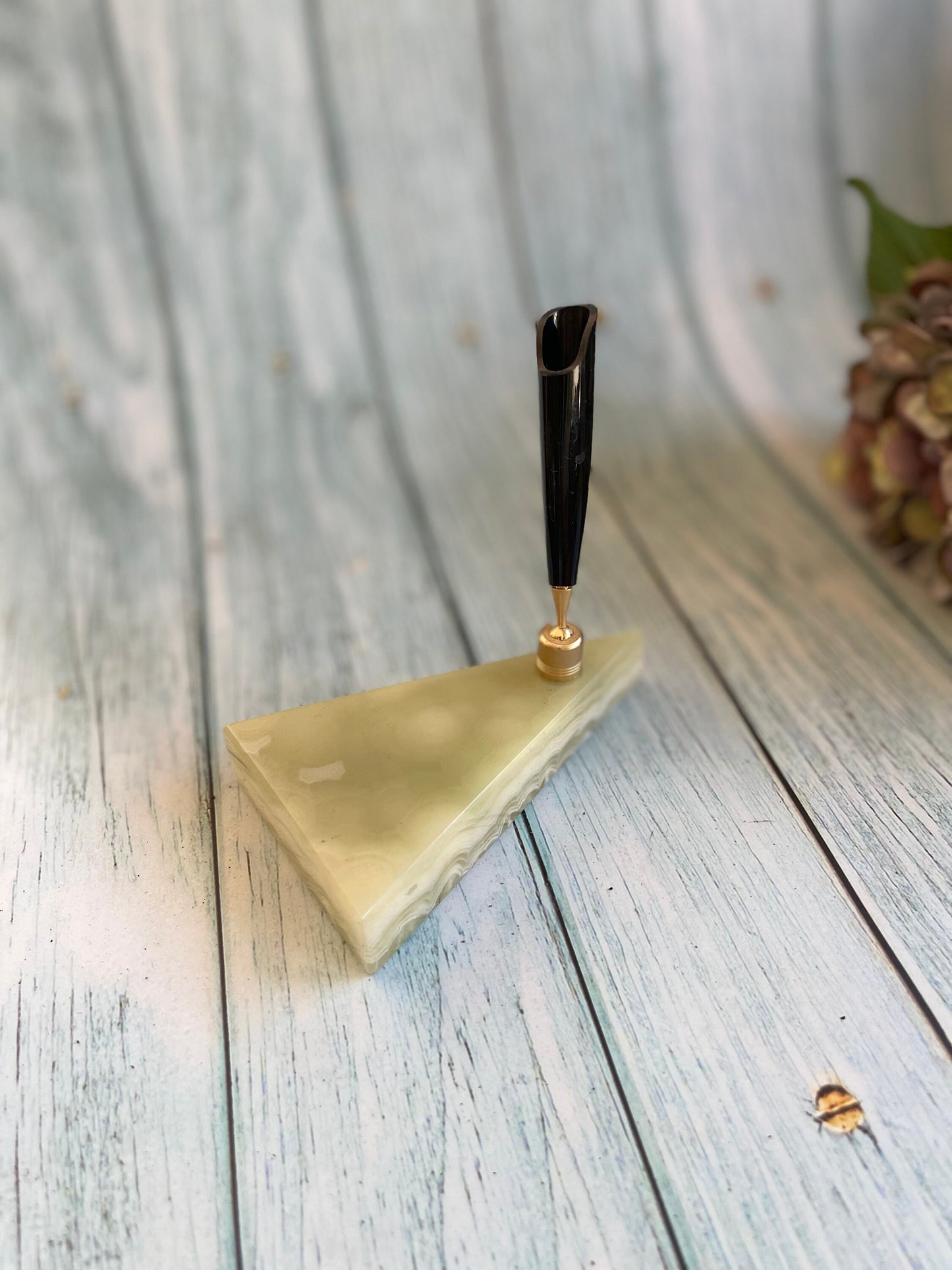 Onyx Mid Century Desk Pen Holder