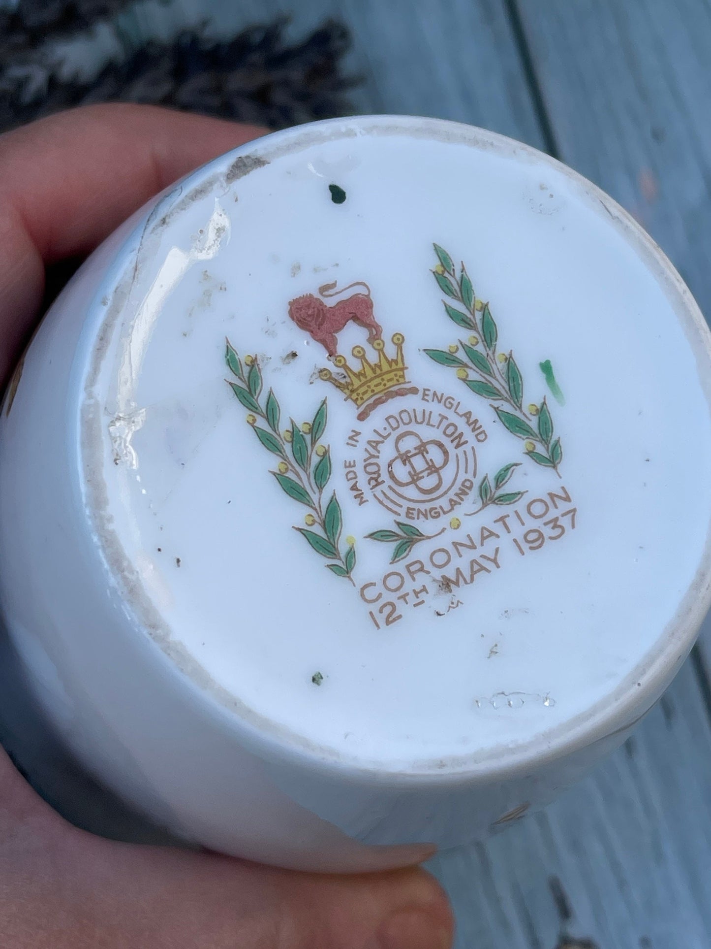 Royal Doulton Fine Bone China British Royal Commemorative Mug/Beaker - King George VI and Queen Elizabeth, 12th May 1937