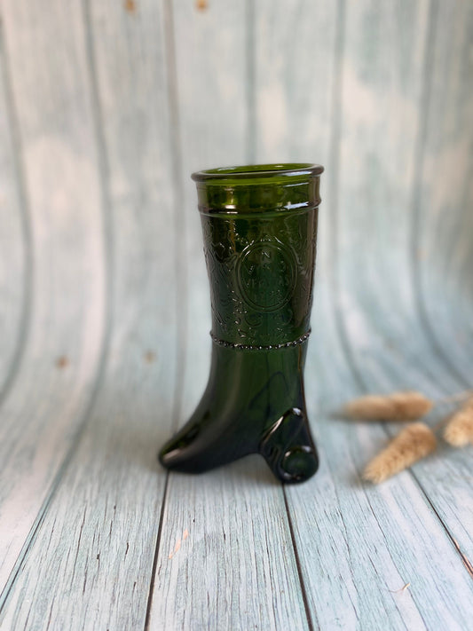 Green Glass Boot 1733 “In Vino Veritas” Stirrup Cup 1960s / 1970s Wine or Schnapps Glass