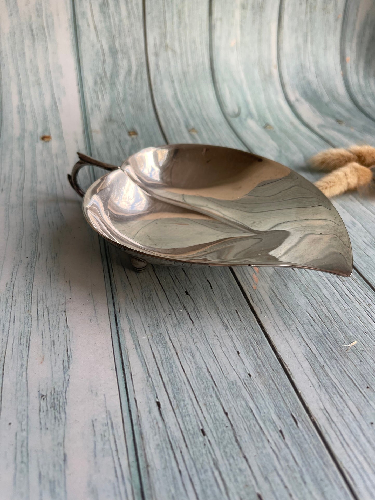 Silver Guild Kirk's Ltd Vintage Silver Plated Metal Leaf Dish / English Sheffield Silver Plate / Mid Century Style