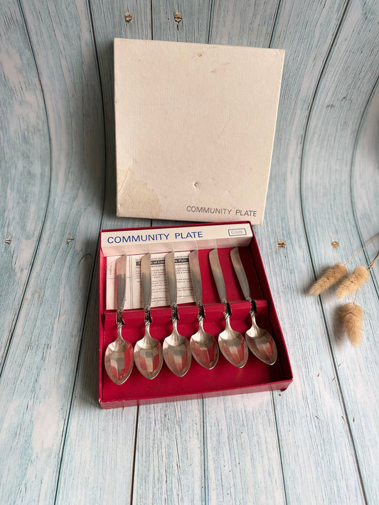 Vintage Oneida Silver Plated Grapefruit Spoons - South Seas Pattern, Boxed Set of 6