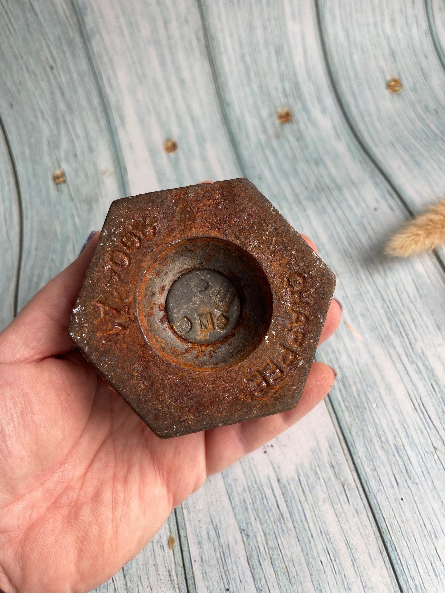 Antique French Chappee One Kilo Ring Weight / 1 kg Cast Iron Weight / Hexagonal with Carrying Ring / For Scales or as Rustic Kitchen Decor