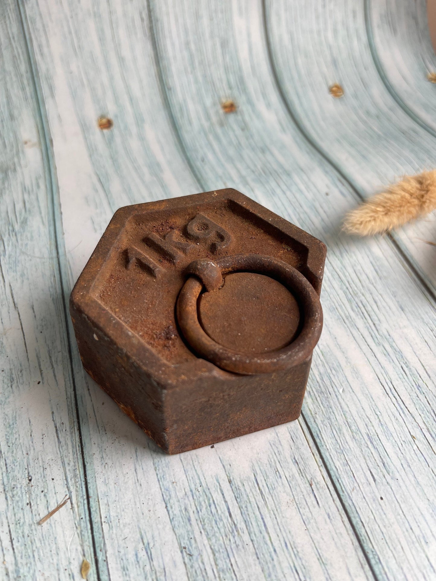 Antique French Chappee One Kilo Ring Weight / 1 kg Cast Iron Weight / Hexagonal with Carrying Ring / For Scales or as Rustic Kitchen Decor