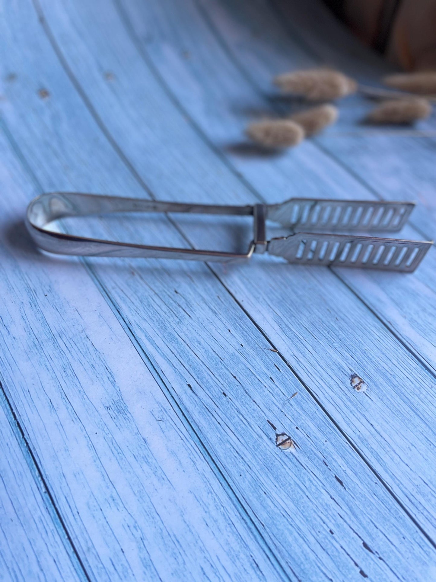 Antique William Hutton & Son Sheffield Silver Plate Asparagus Tongs