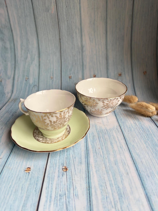 Royal Vale Tea Cup, Saucer & Sugar Bowl – Pale Green, White/Gold Chintz (Pattern 7392)  1940s Vintage Bone China