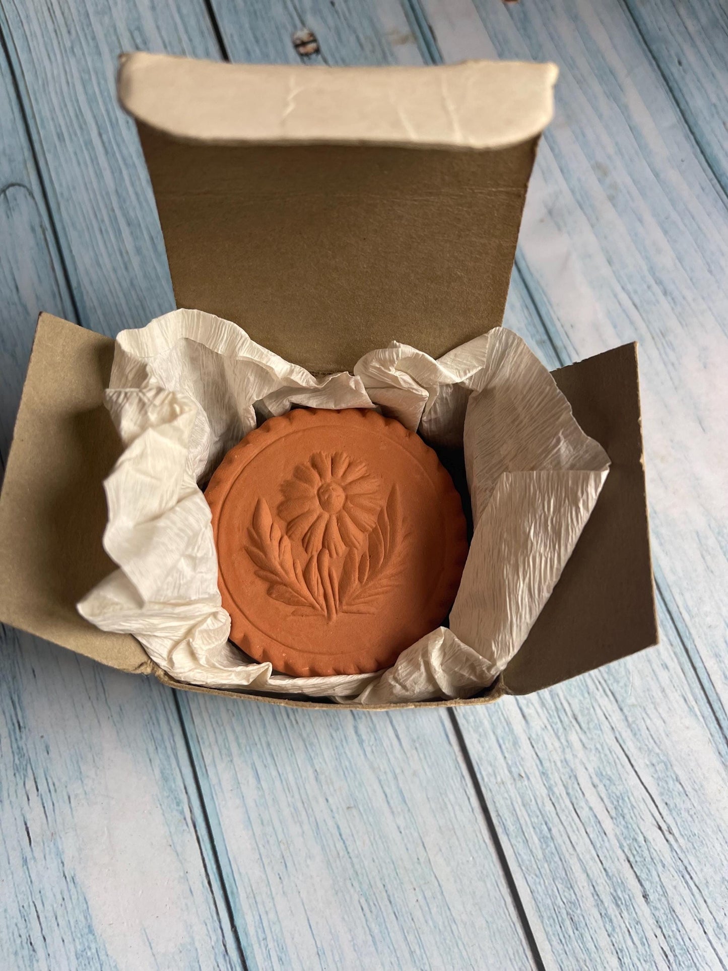 Vintage Flower Design Terracotta Butter Mould Made by Rosecraddoc Pottery, Liskeard, Cornwall, England in Original Box