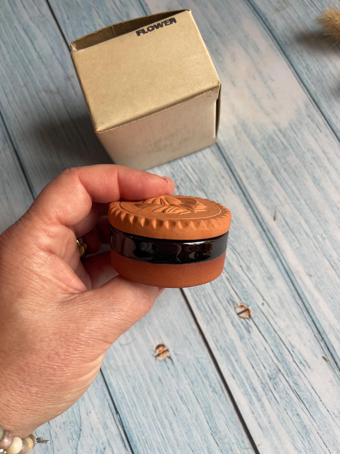 Vintage Flower Design Terracotta Butter Mould Made by Rosecraddoc Pottery, Liskeard, Cornwall, England in Original Box