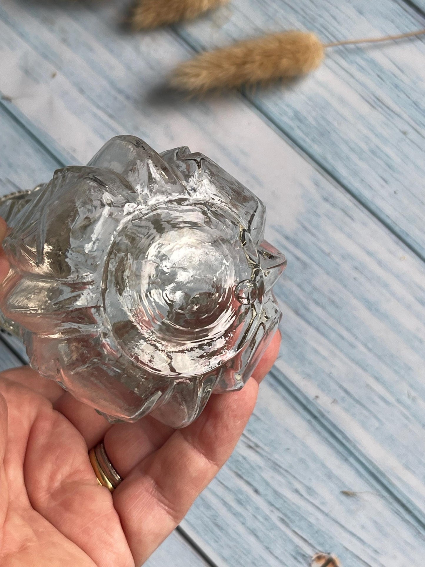 Vintage 1960s Pressed Glass Sugar Sifter / Shaker
