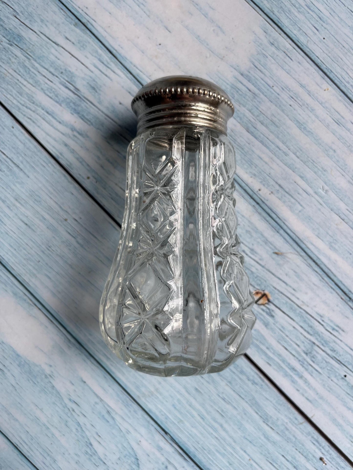 Vintage 1960s Pressed Glass Sugar Sifter / Shaker