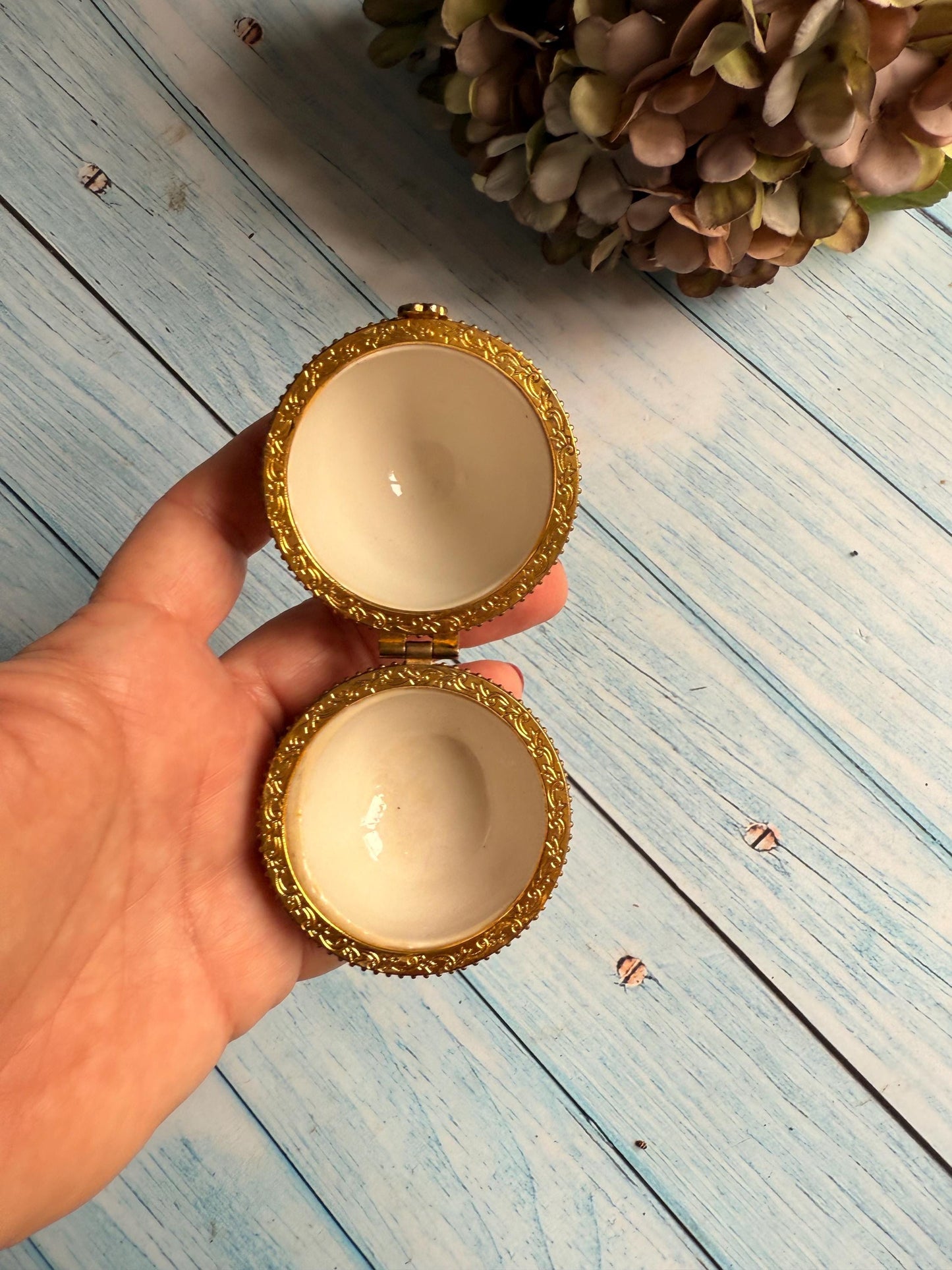 Vintage Hand Painted Egg Shaped Ceramic Trinket or Pill Pot with Hinged Lid on Pedestal Foot