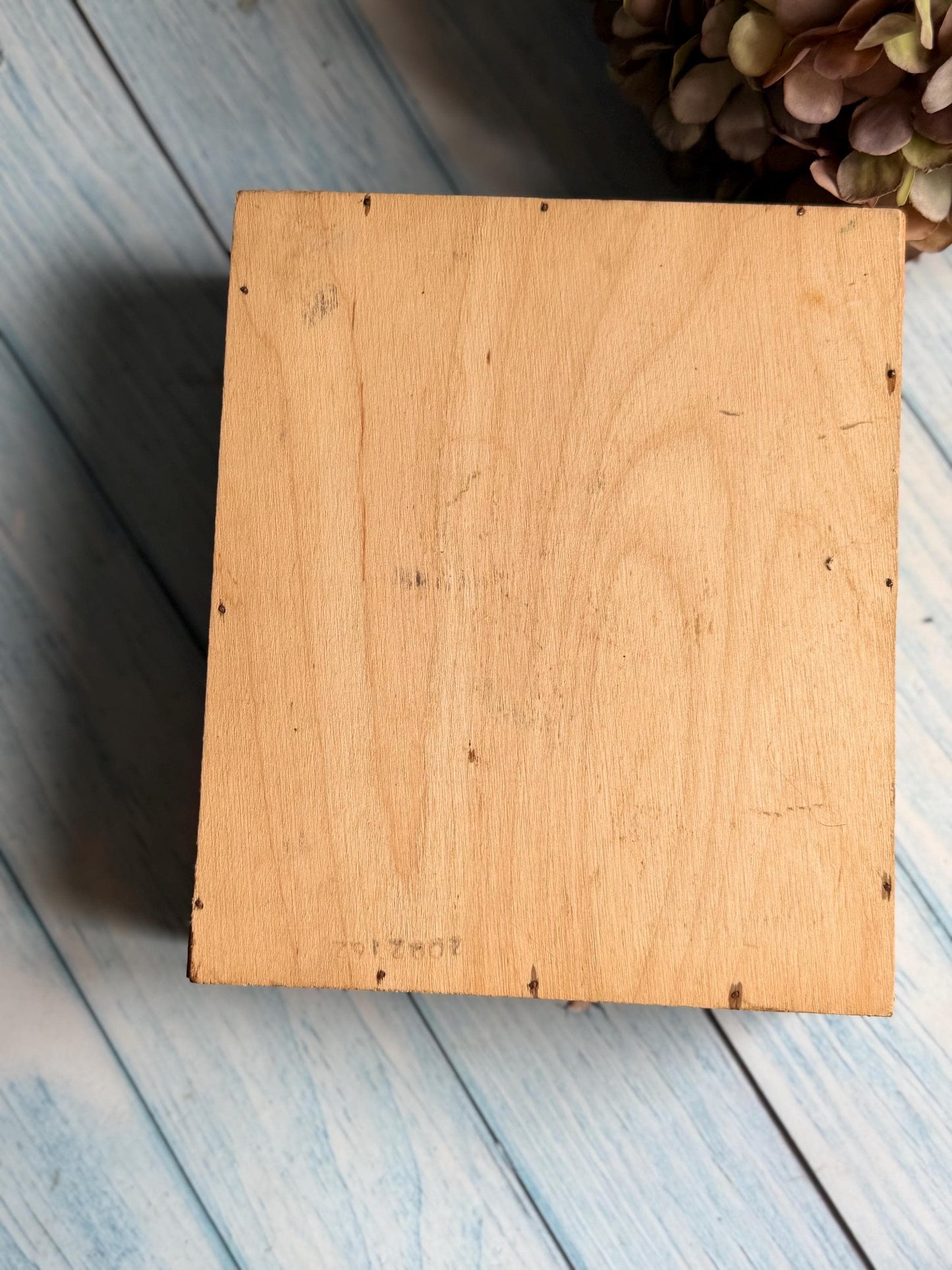 Vintage Bronnley Lemons Wooden Soap Box / Advertising Hinged Storage Box