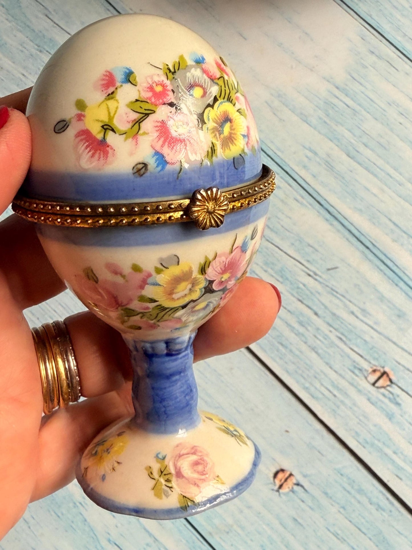 Vintage Hand Painted Egg Shaped Ceramic Trinket or Pill Pot with Hinged Lid on Pedestal Foot